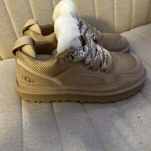 Lowmel UGGs Sand Color